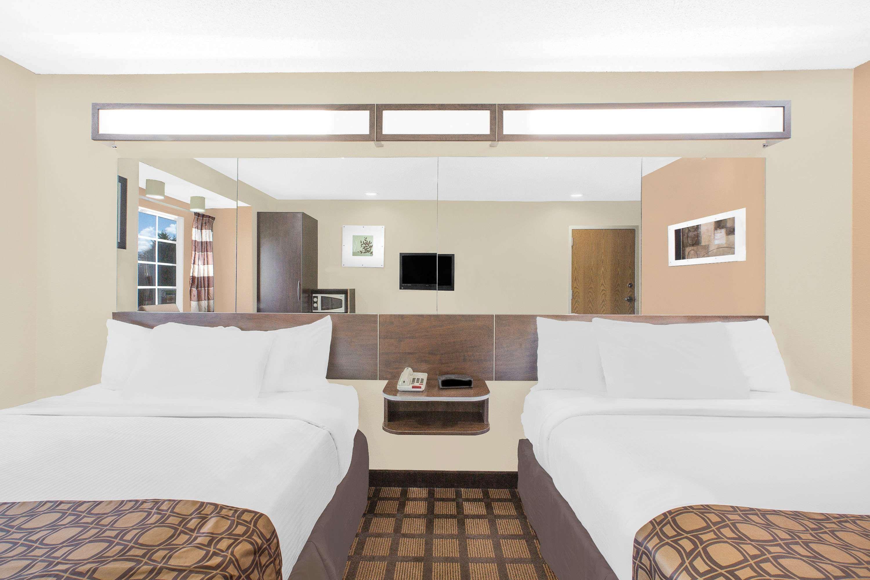 Microtel Inn & Suites By Wyndham Франклин Екстериор снимка